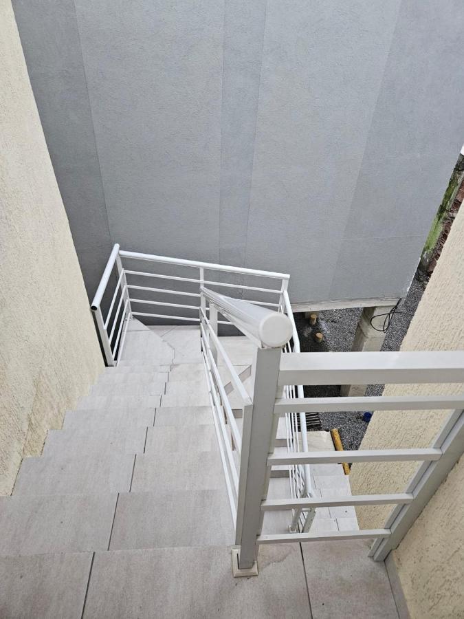 Casa De Praia Em Piratininga نيتيروي المظهر الخارجي الصورة